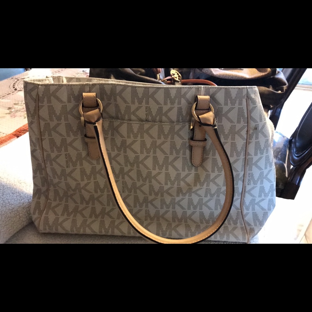 Michael Kors  purse